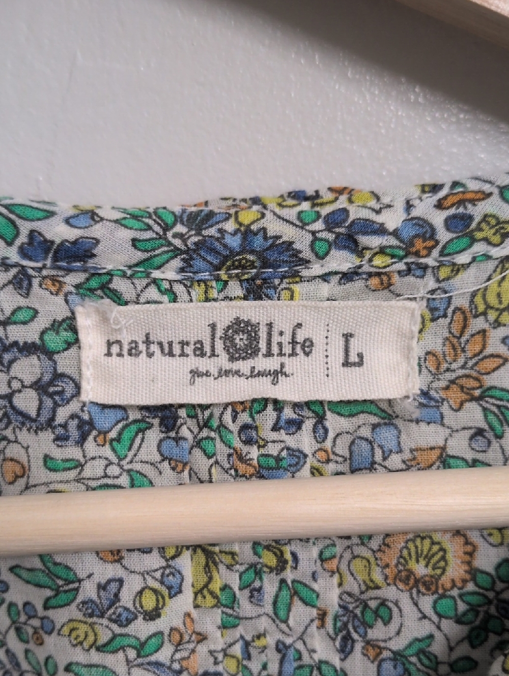 Natural Life Boho Top - Picture 4 of 5